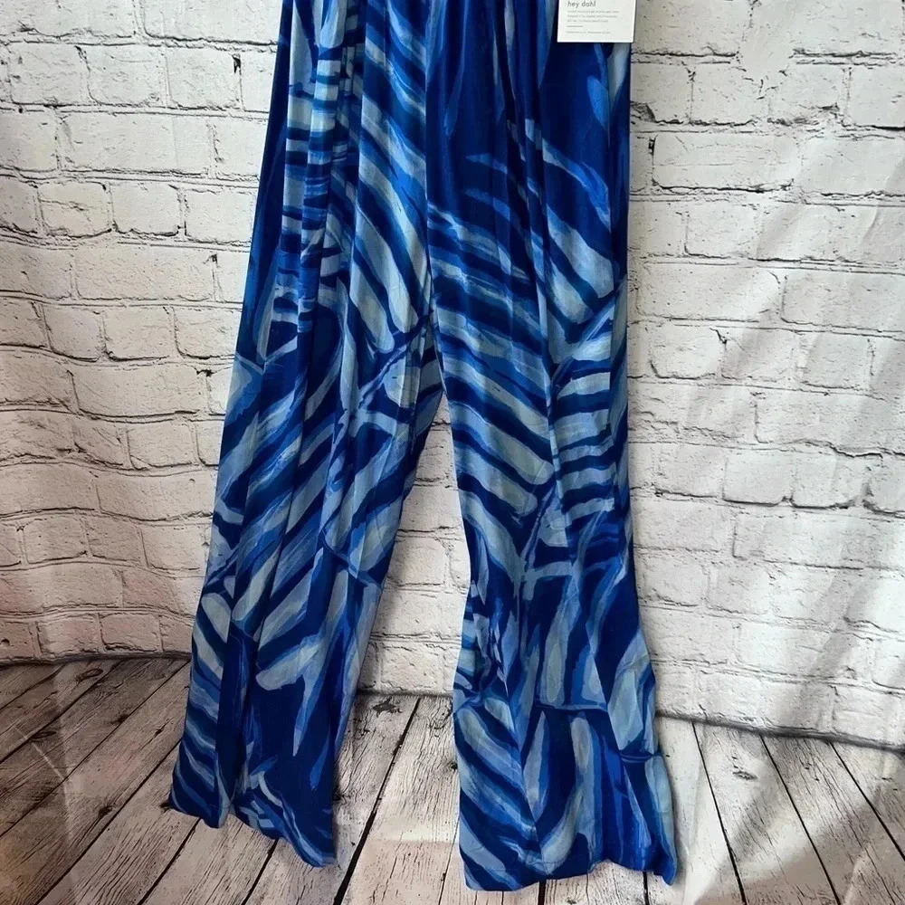 Bella Dahl Blue Palm Open Back Halter Jumpsuit Size Medium Brand New - Picture 6 of 13